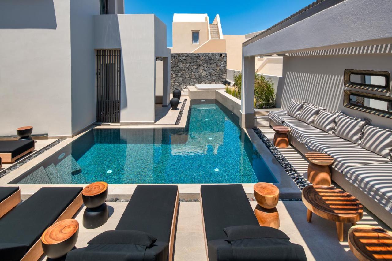 Uma Ray Suites Фира Екстериор снимка