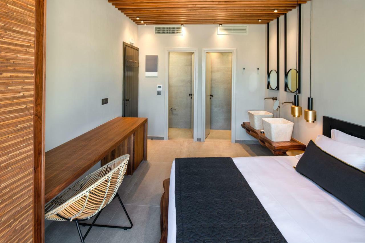 Uma Ray Suites Фира Екстериор снимка