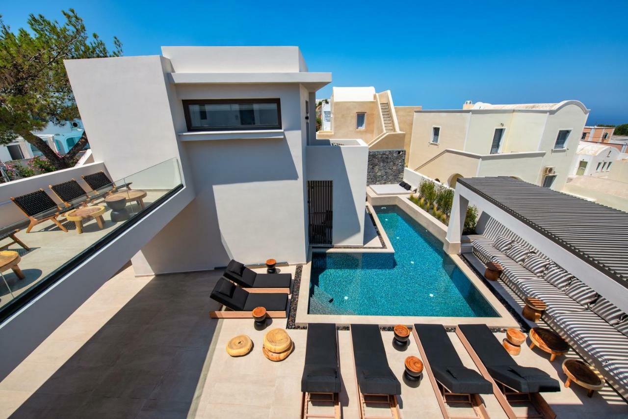 Uma Ray Suites Фира Екстериор снимка